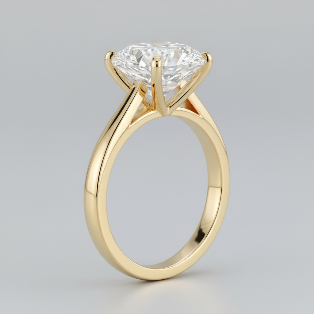 Oval 18k Yellow Gold - Angled